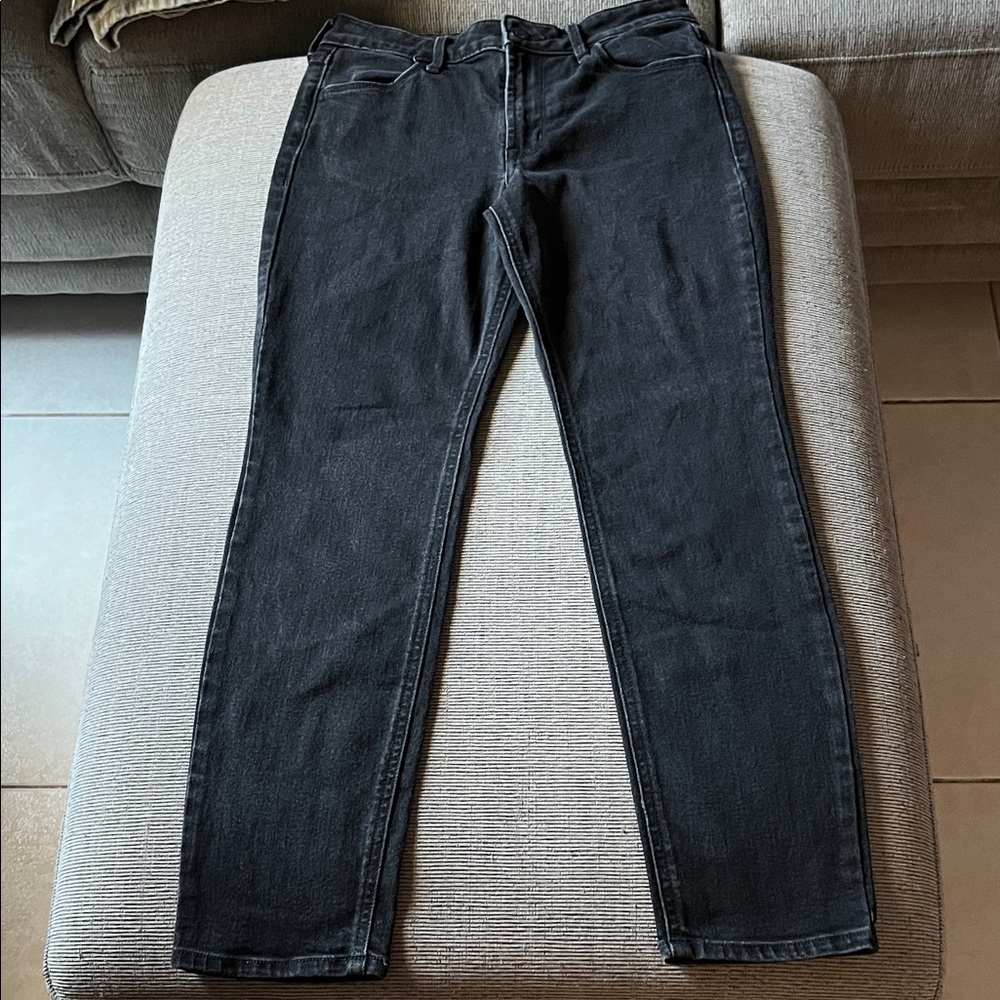 Old Navy High Rise Straight Jeans
